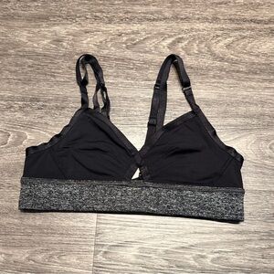 Lululemon Black and Grey Sports Bra with Adjustable straps